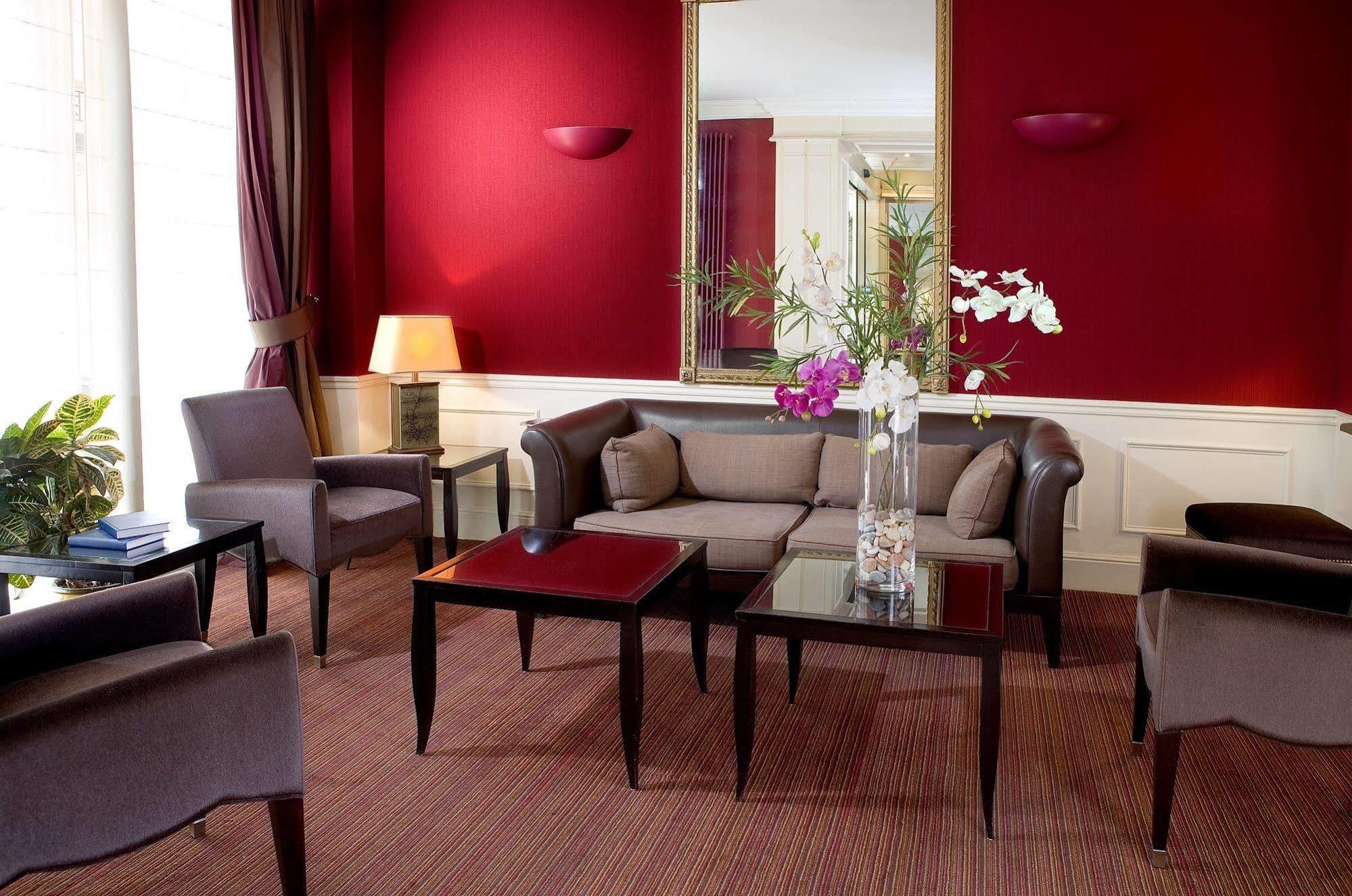 โรงแรมปาสซี ไอเฟล ปารีส ภายนอก รูปภาพ